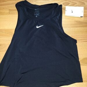 Nwt Nike One Women's Size Small Black Cropped Dri Fit Training Tank Top